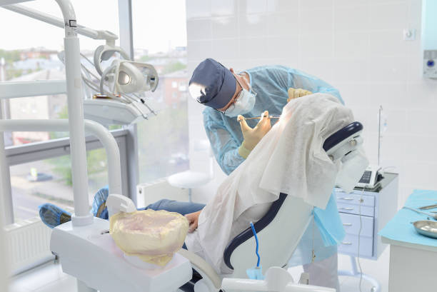 Best Emergency Gum Treatment in Lindsay, CA